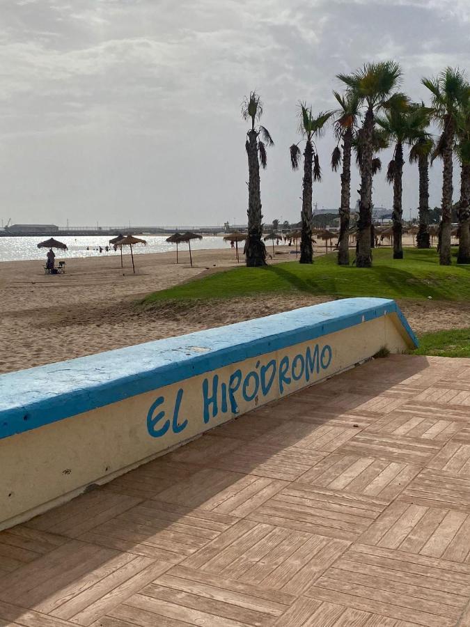 Precioso Apartamento A 50 Metros De La Playa Melilla Bagian luar foto